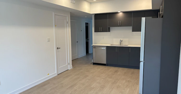 20-42 Lowes Road W, Guelph, ON, N1G 4X2 - 8