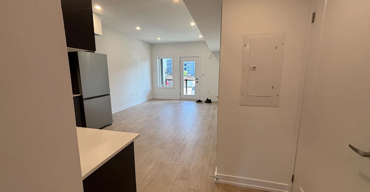 20-42 Lowes Road W, Guelph, ON, N1G 4X2 - 10