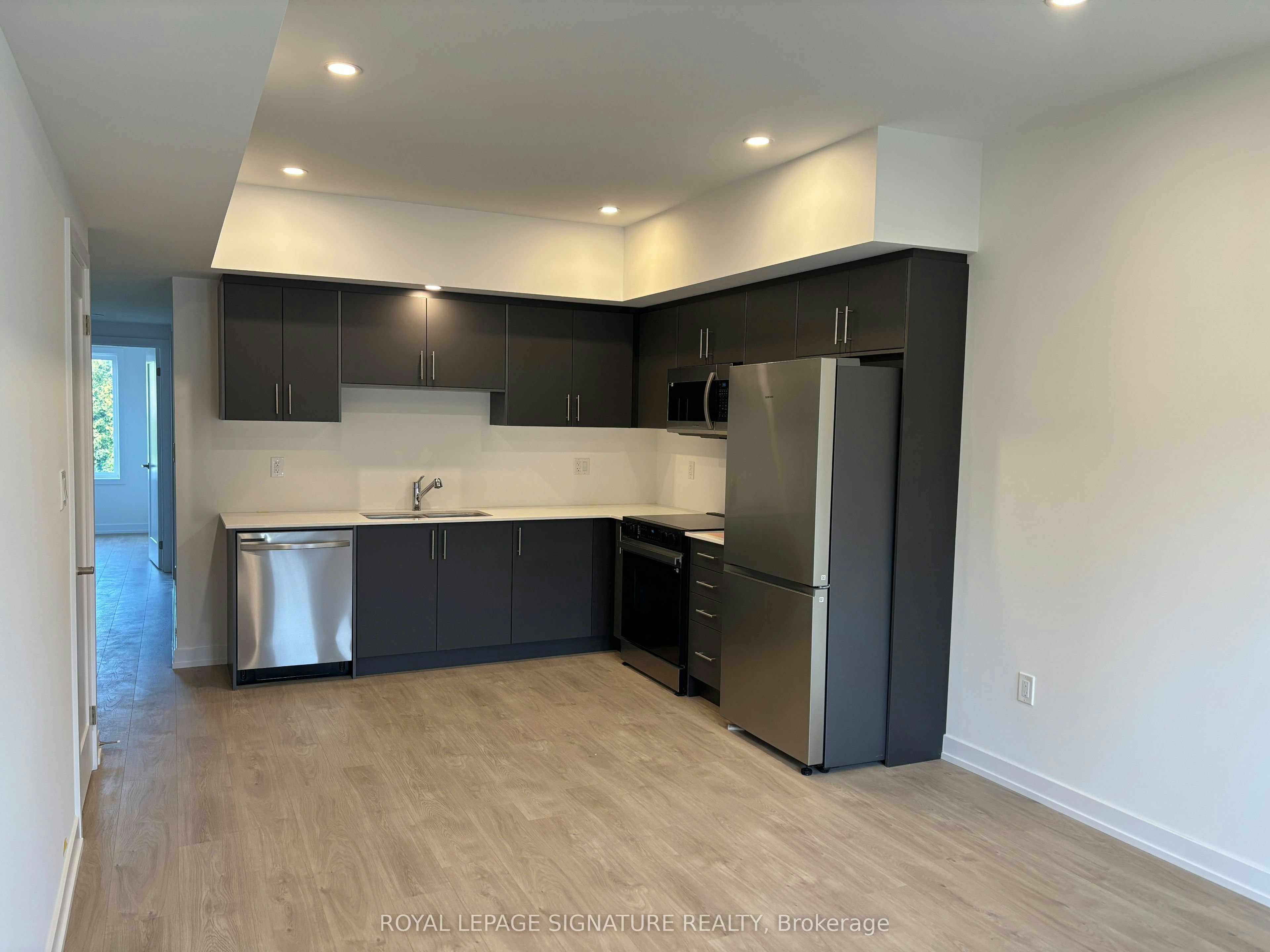 20-42 Lowes Road W, Guelph, ON, N1G 4X2 - 7