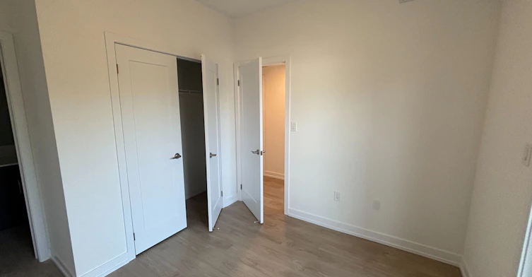 20-42 Lowes Road W, Guelph, ON, N1G 4X2 - 16