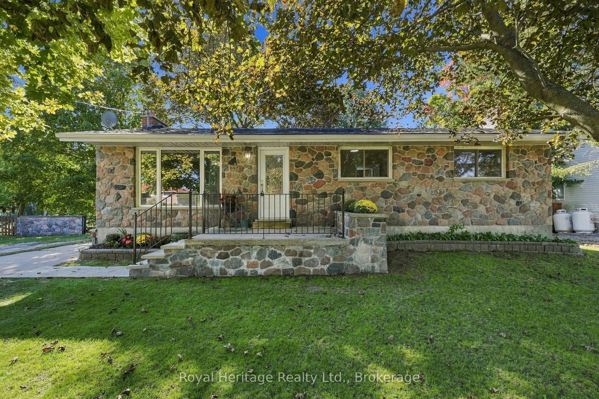 8074 Tinkerville Road, Port Hope, ON, L0A 1B0