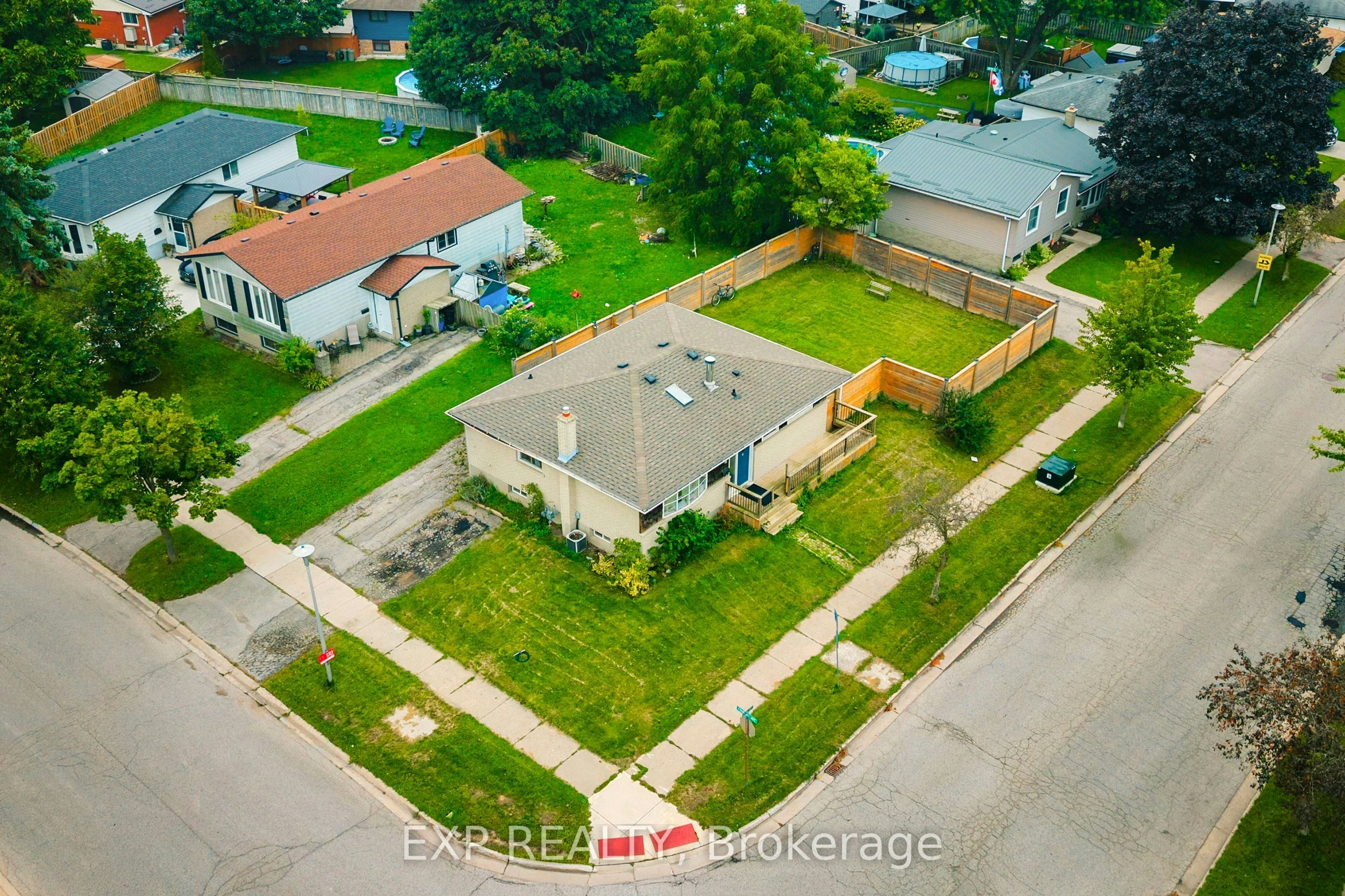 56 Ashbury Avenue, London, ON, N6E 1T1