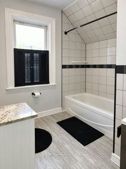 A-9 Francis Street W, Kawartha Lakes, ON, K0M 1N0 - 6