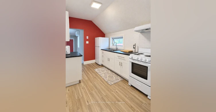 A-9 Francis Street W, Kawartha Lakes, ON, K0M 1N0 - 3