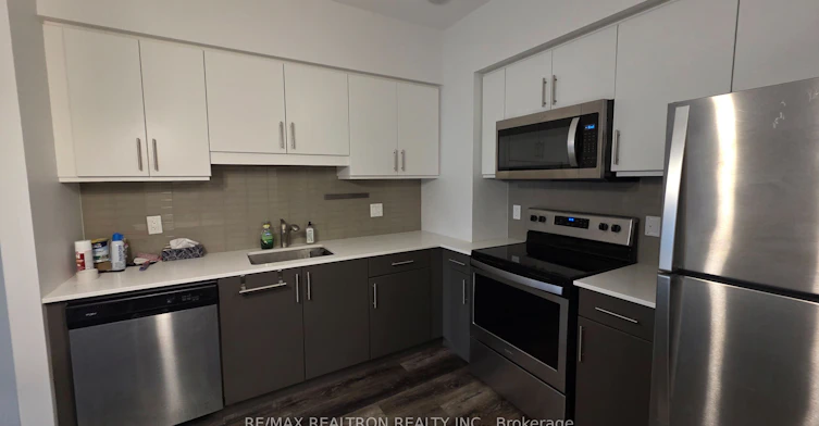 302-399 Queen Street S, Kitchener, ON, N2G 0C4 - 5