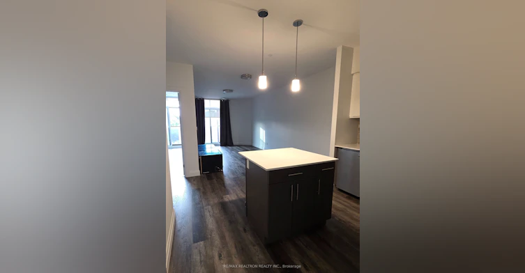 302-399 Queen Street S, Kitchener, ON, N2G 0C4 - 7