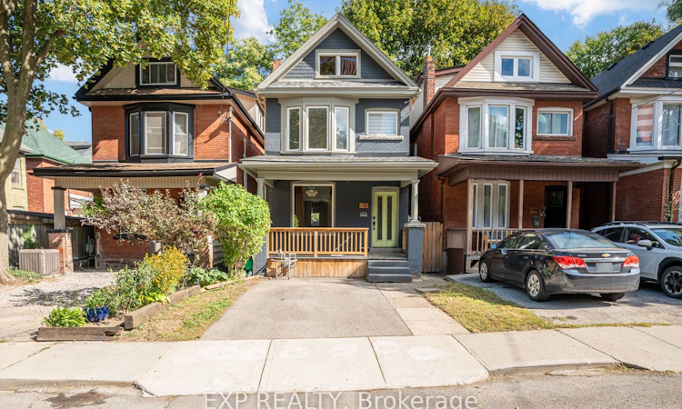 11 Lorne Avenue
