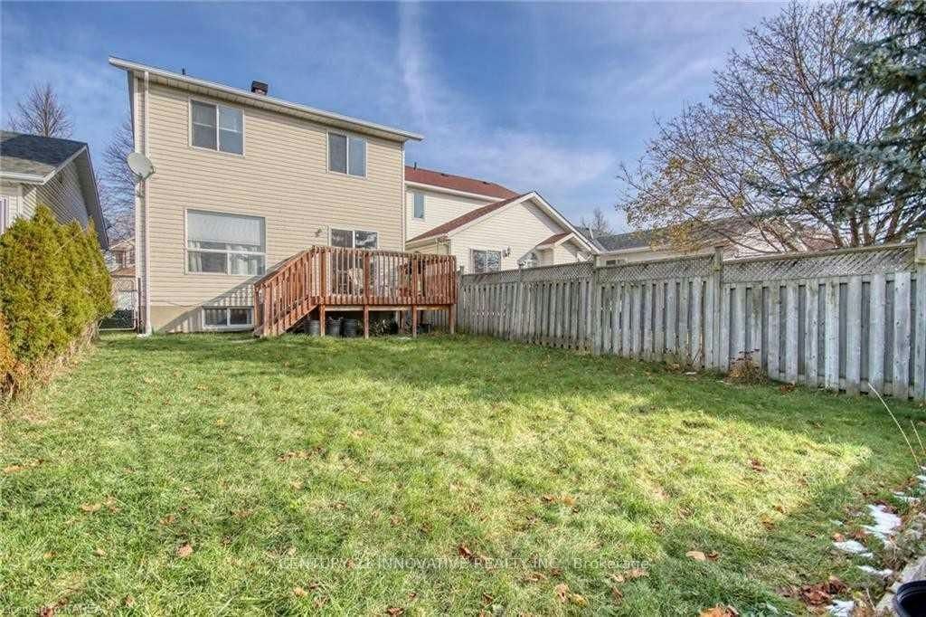 458 Freeman Crescent E, Kingston, ON, K7K 7C8 - 16
