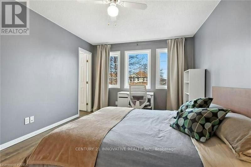 458 Freeman Crescent E, Kingston, ON, K7K 7C8 - 10