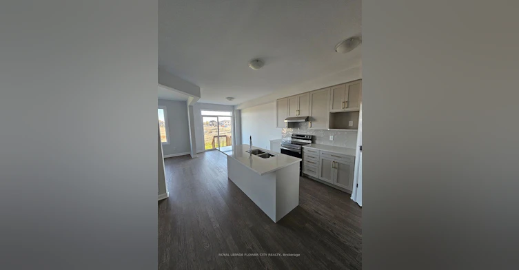 204 Elsie Macgill Walk, Ottawa, ON, K2W 0L5 - 3