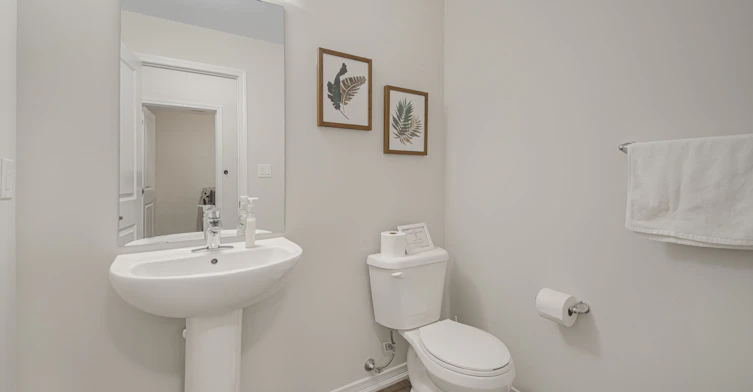 Upper-3 Sara Drive, Thorold, ON, L3B 0G2 - 6