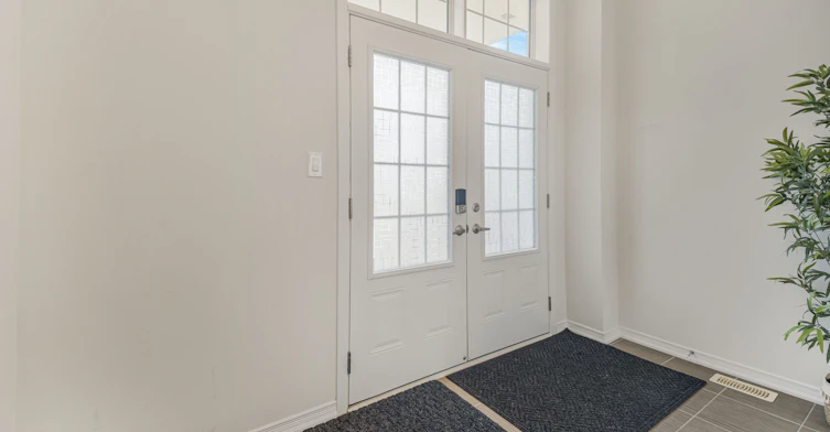 Upper-3 Sara Drive, Thorold, ON, L3B 0G2 - 4