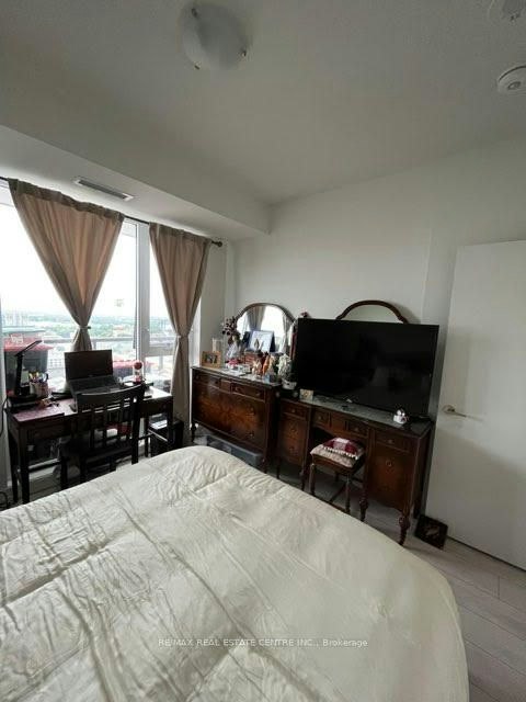 2008-55 Duke Street W, Kitchener, ON, N2H 0C9 - 18