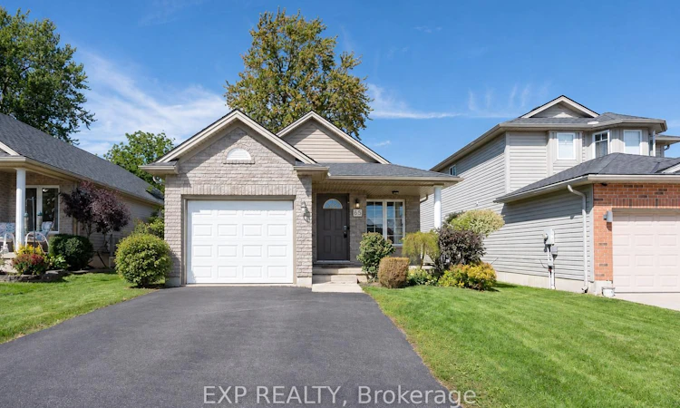 65 Kerr Crescent