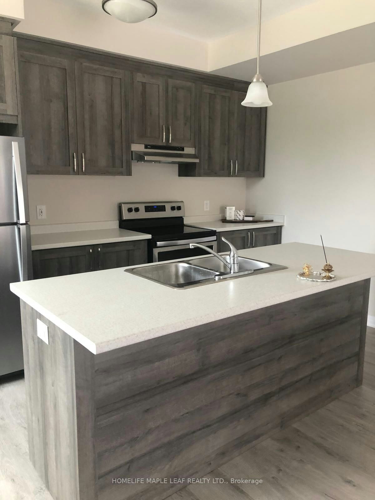 2B-155 Thomas Slee Drive, Kitchener, ON, N2P 0J8 - 8