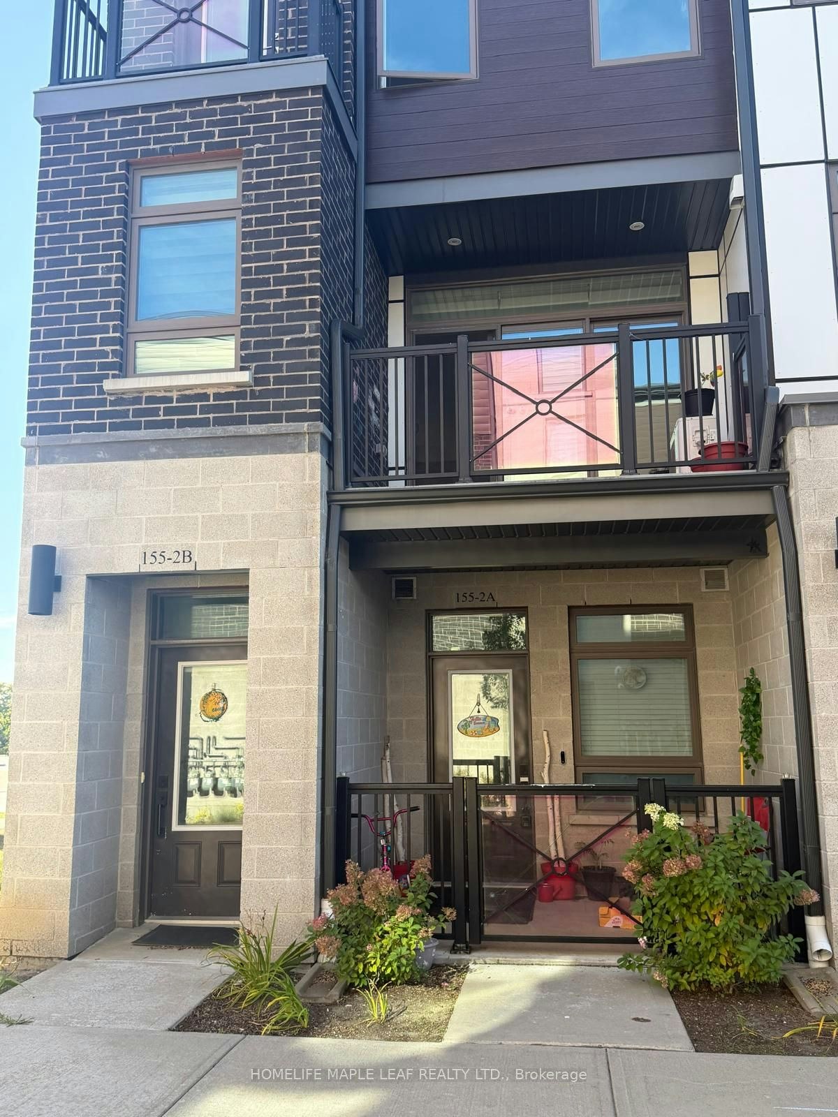 2B-155 Thomas Slee Drive, Kitchener, ON, N2P 0J8