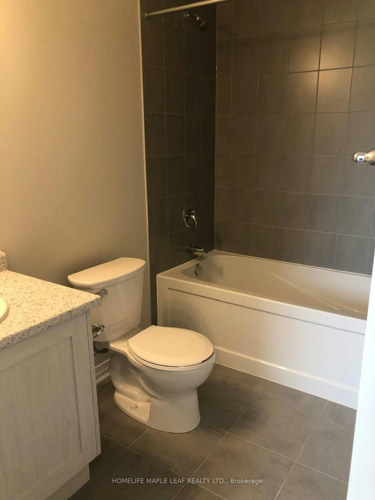 2B-155 Thomas Slee Drive, Kitchener, ON, N2P 0J8 - 16