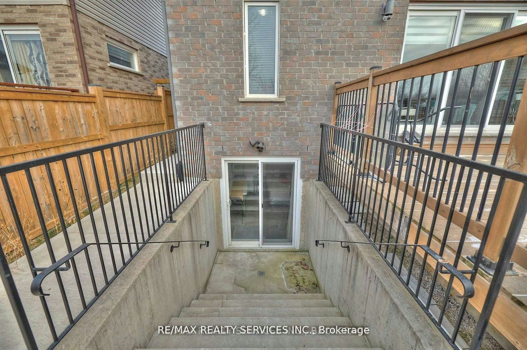 Bsmt-6045 Ernest Crescent, Niagara Falls, ON, L2H 0H9 - 2