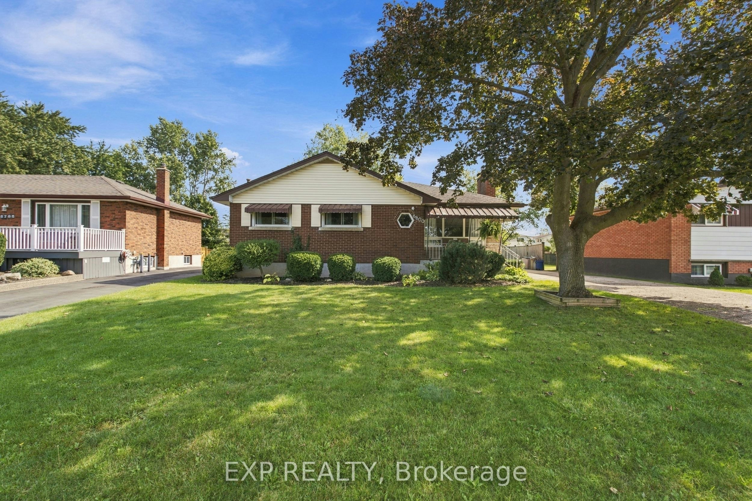 8800 Champlain Drive, Niagara Falls, ON, L2G 6Y6