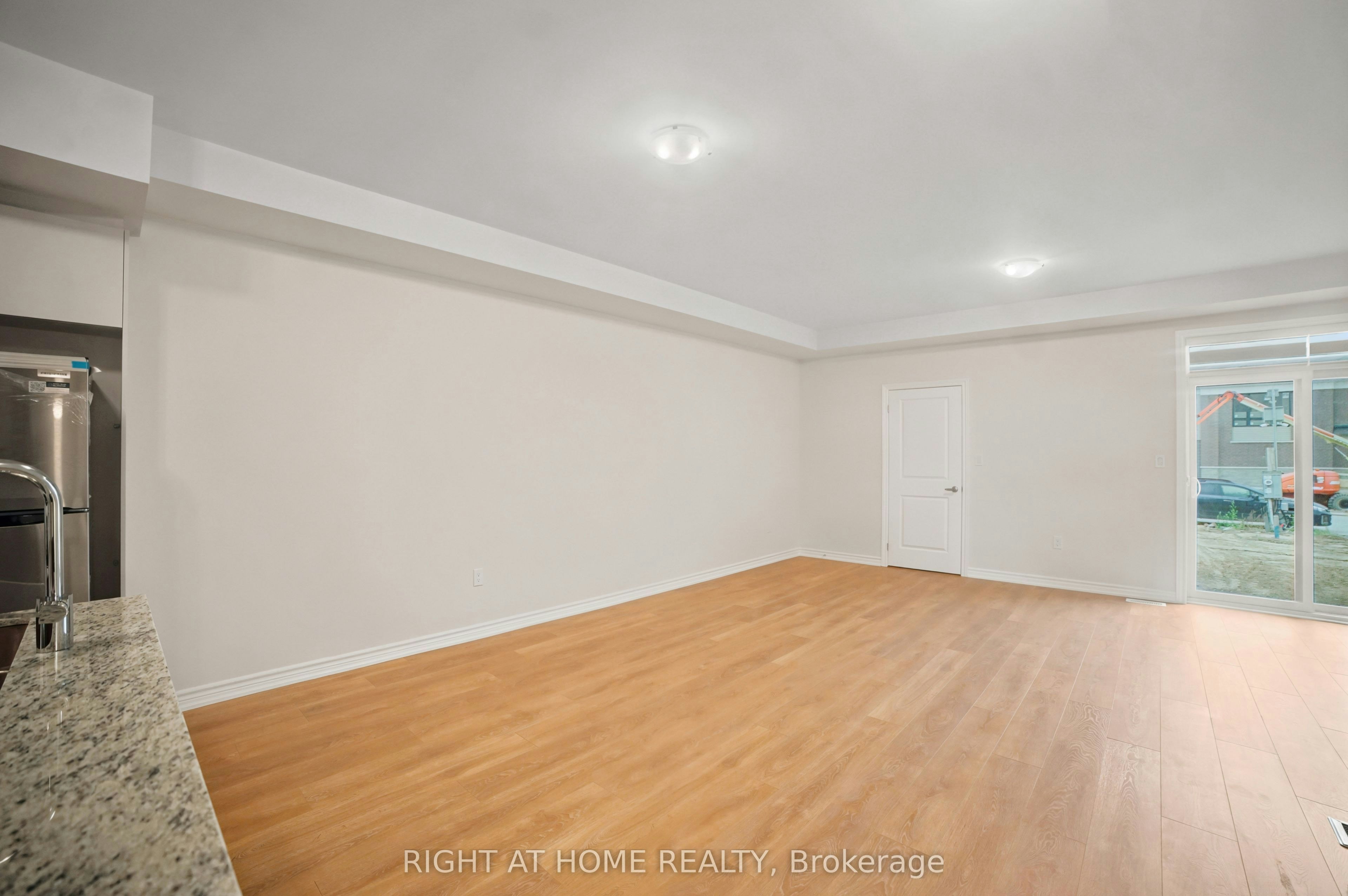 1128 Periwinkle Crescent, Woodstock, ON, N4T 0R5 - 13
