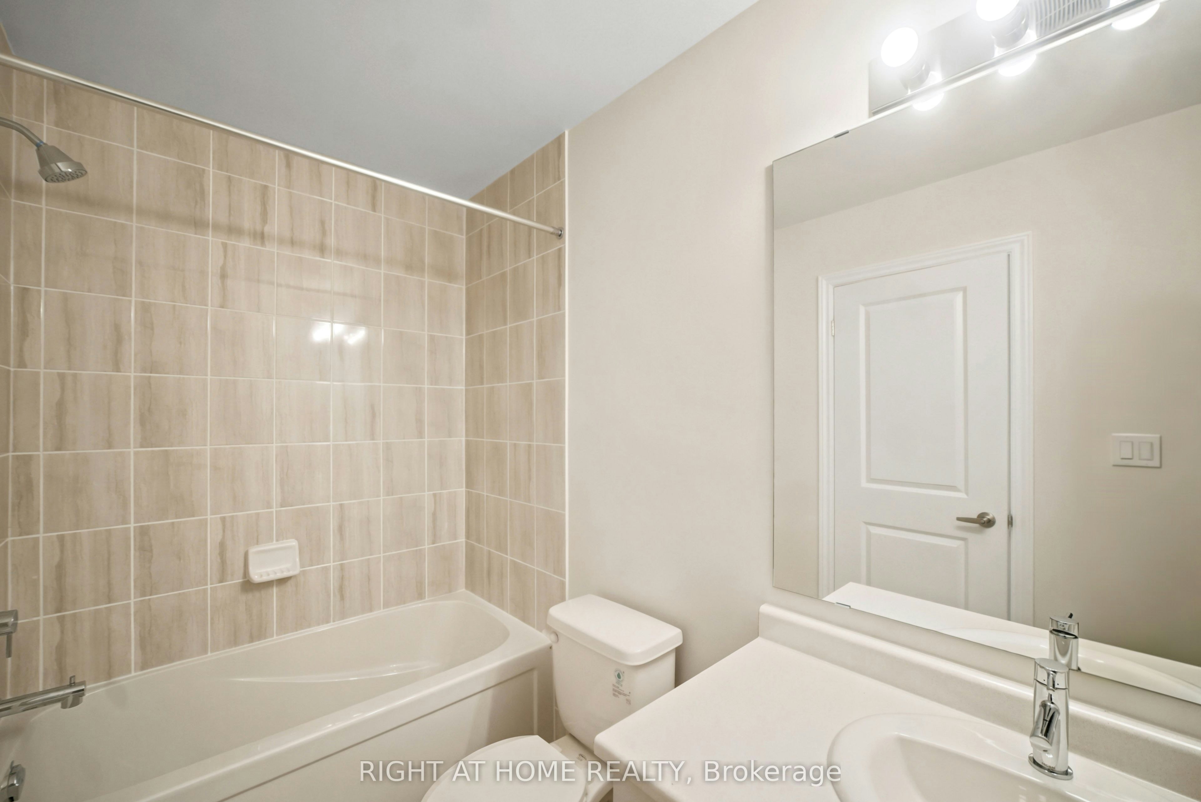 1128 Periwinkle Crescent, Woodstock, ON, N4T 0R5 - 32