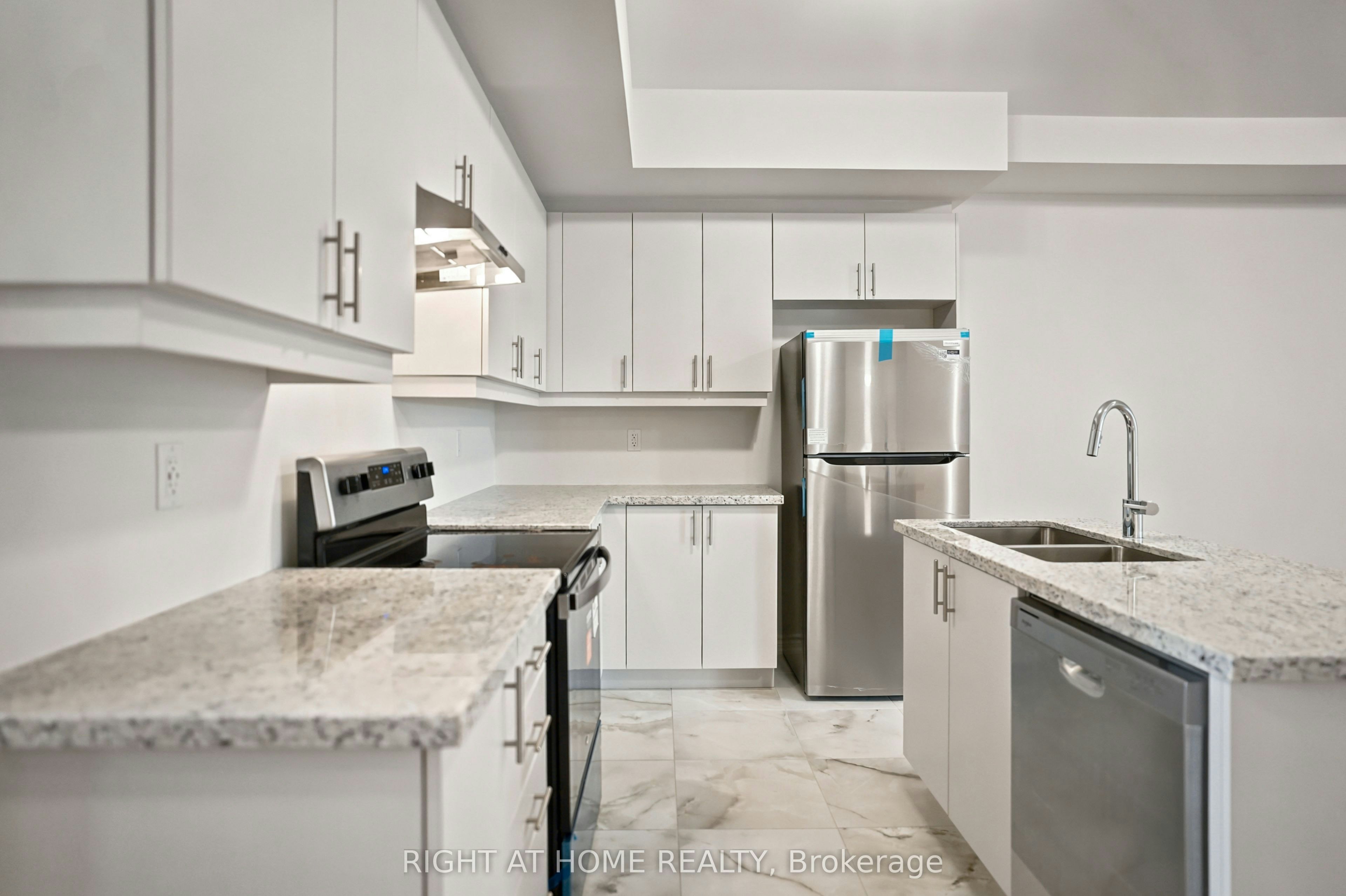 1128 Periwinkle Crescent, Woodstock, ON, N4T 0R5 - 9