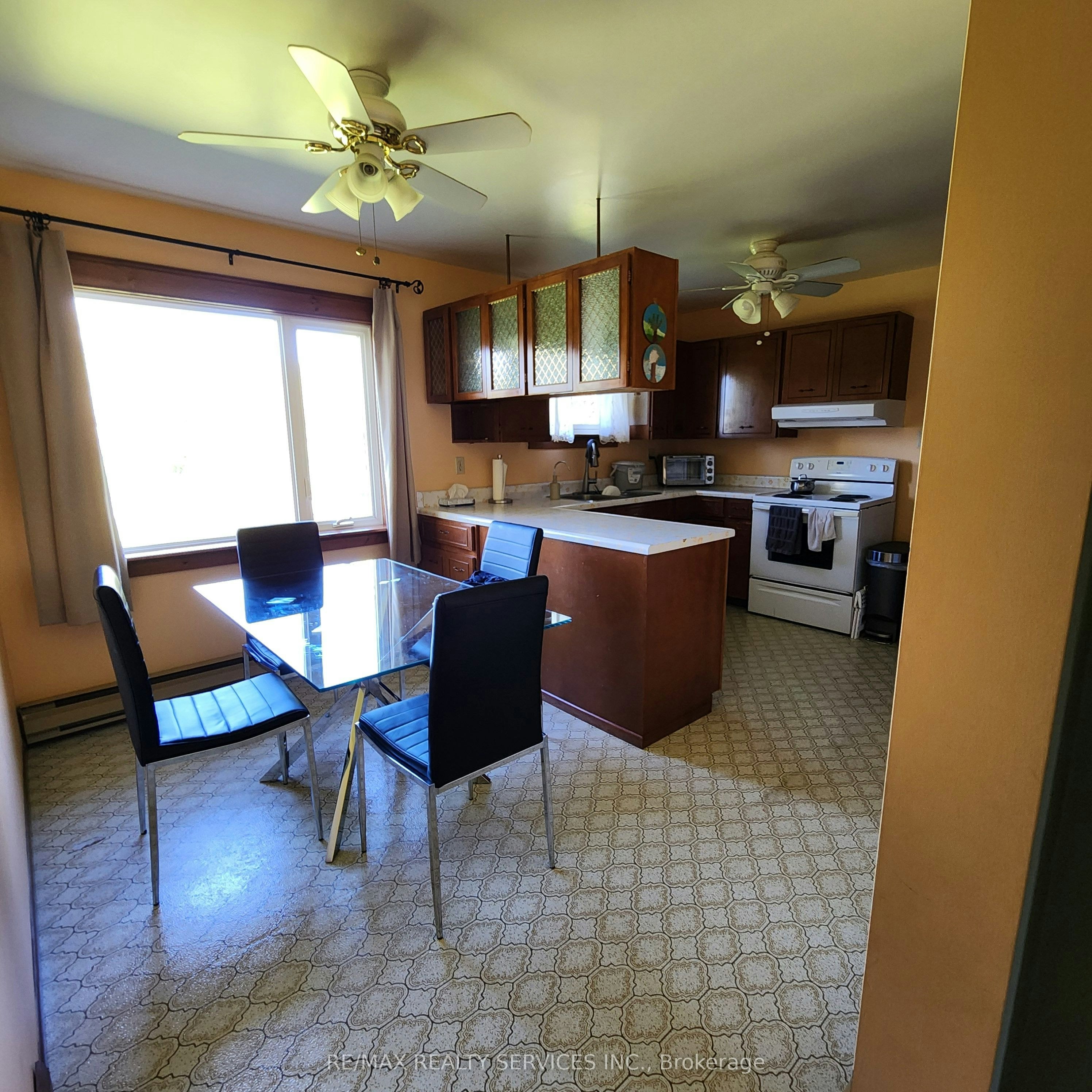 1 Helen Street, Northern Bruce Peninsula, ON, N0H 1W0 - 9