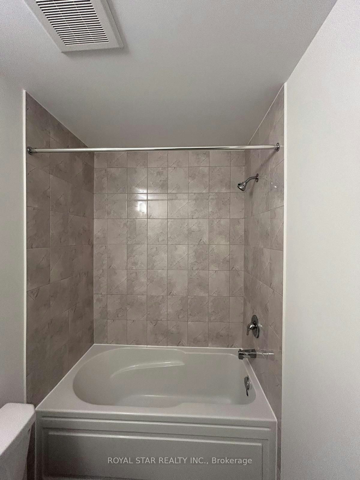 8 Baskett Street, Brantford, ON, N3T 5L5 - 29