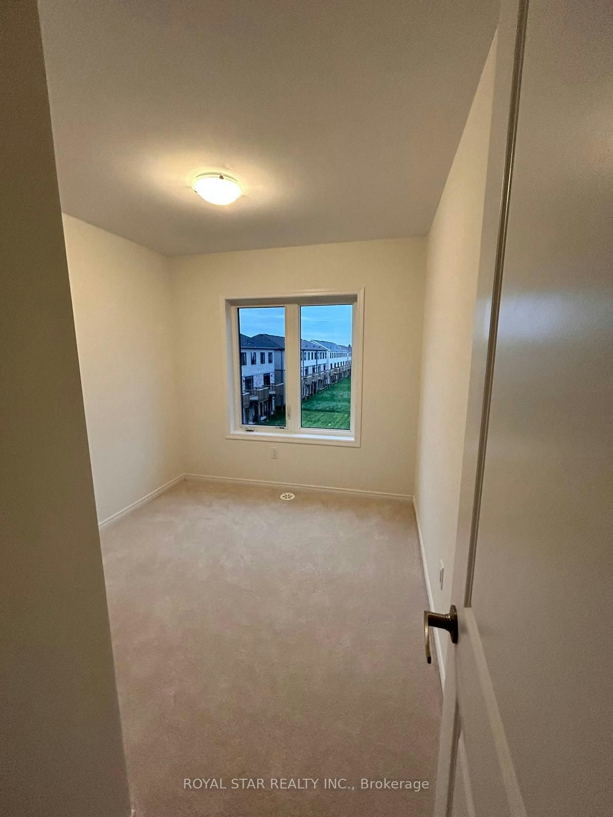 8 Baskett Street, Brantford, ON, N3T 5L5 - 18