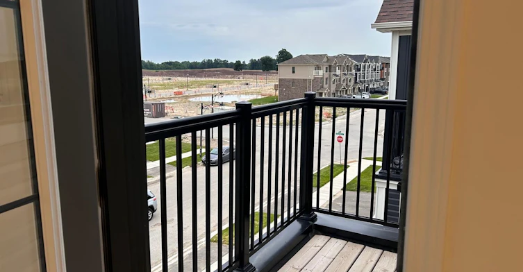 8 Baskett Street, Brantford, ON, N3T 5L5 - 6