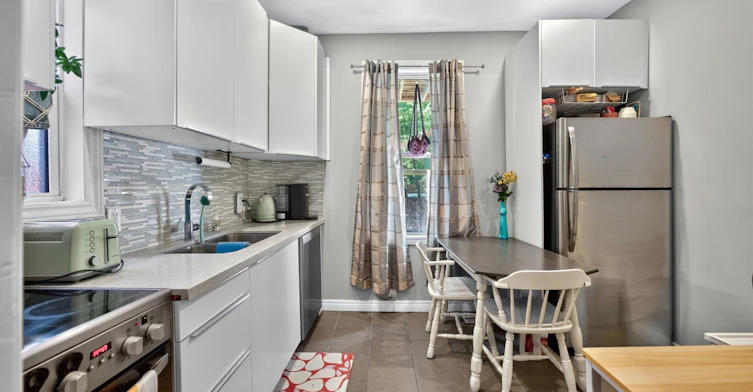 1-24 Locke Street S, Hamilton, ON, L8P 3Z8 - 13