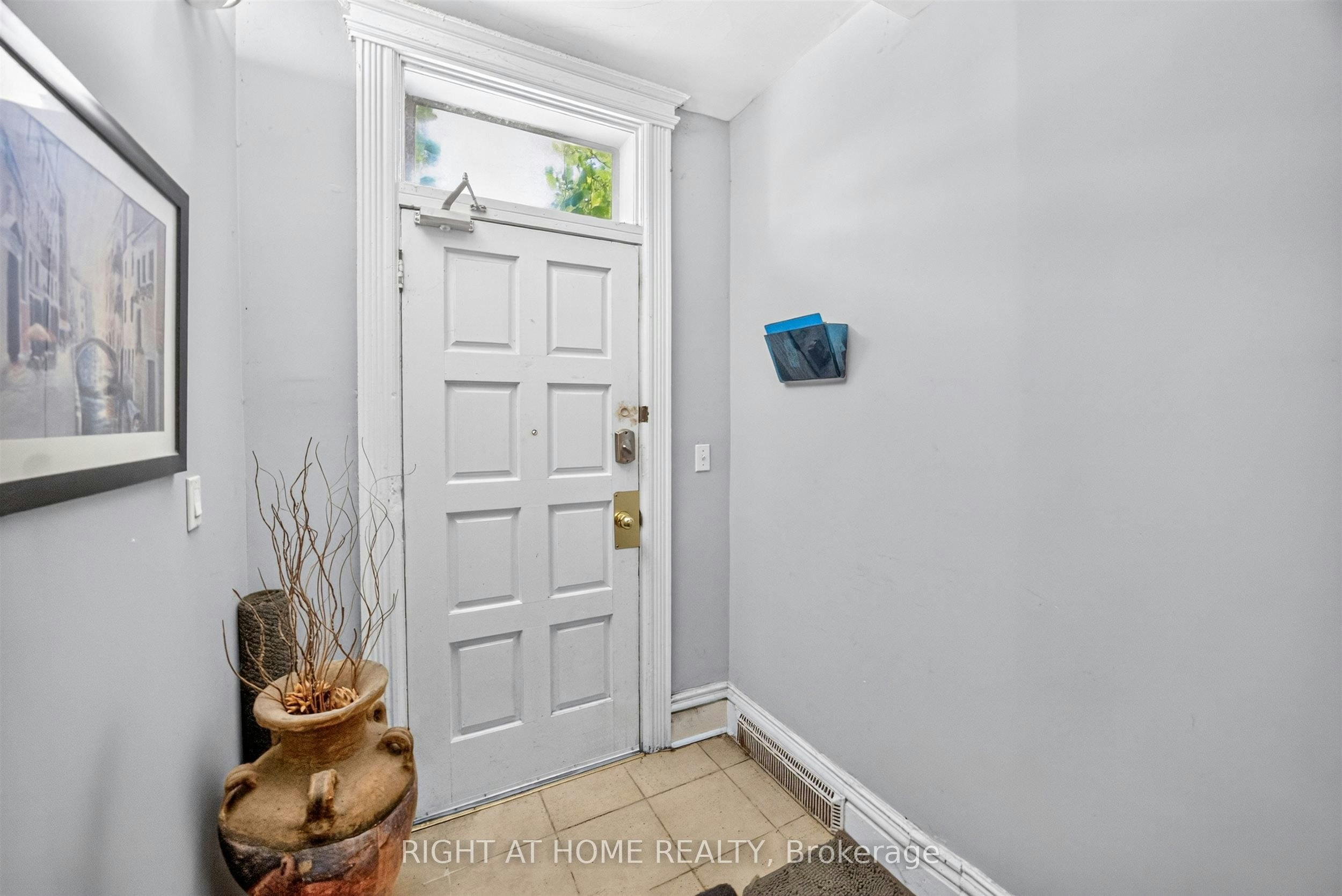 1-24 Locke Street S, Hamilton, ON, L8P 3Z8 - 5