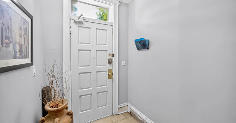 1-24 Locke Street S, Hamilton, ON, L8P 3Z8 - 5