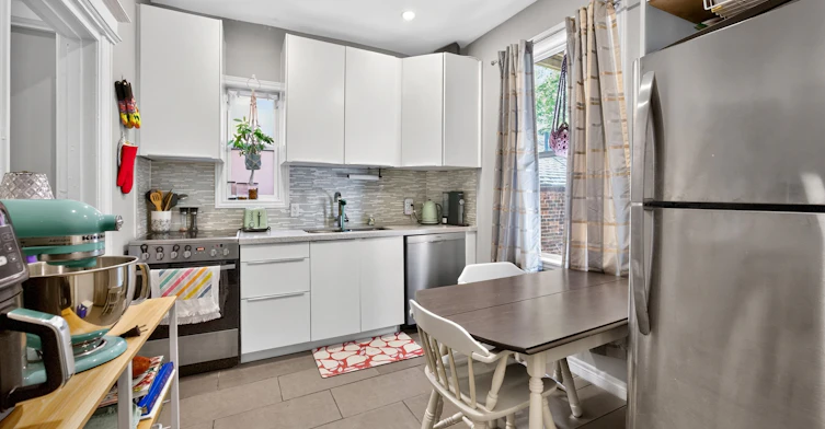 1-24 Locke Street S, Hamilton, ON, L8P 3Z8 - 10