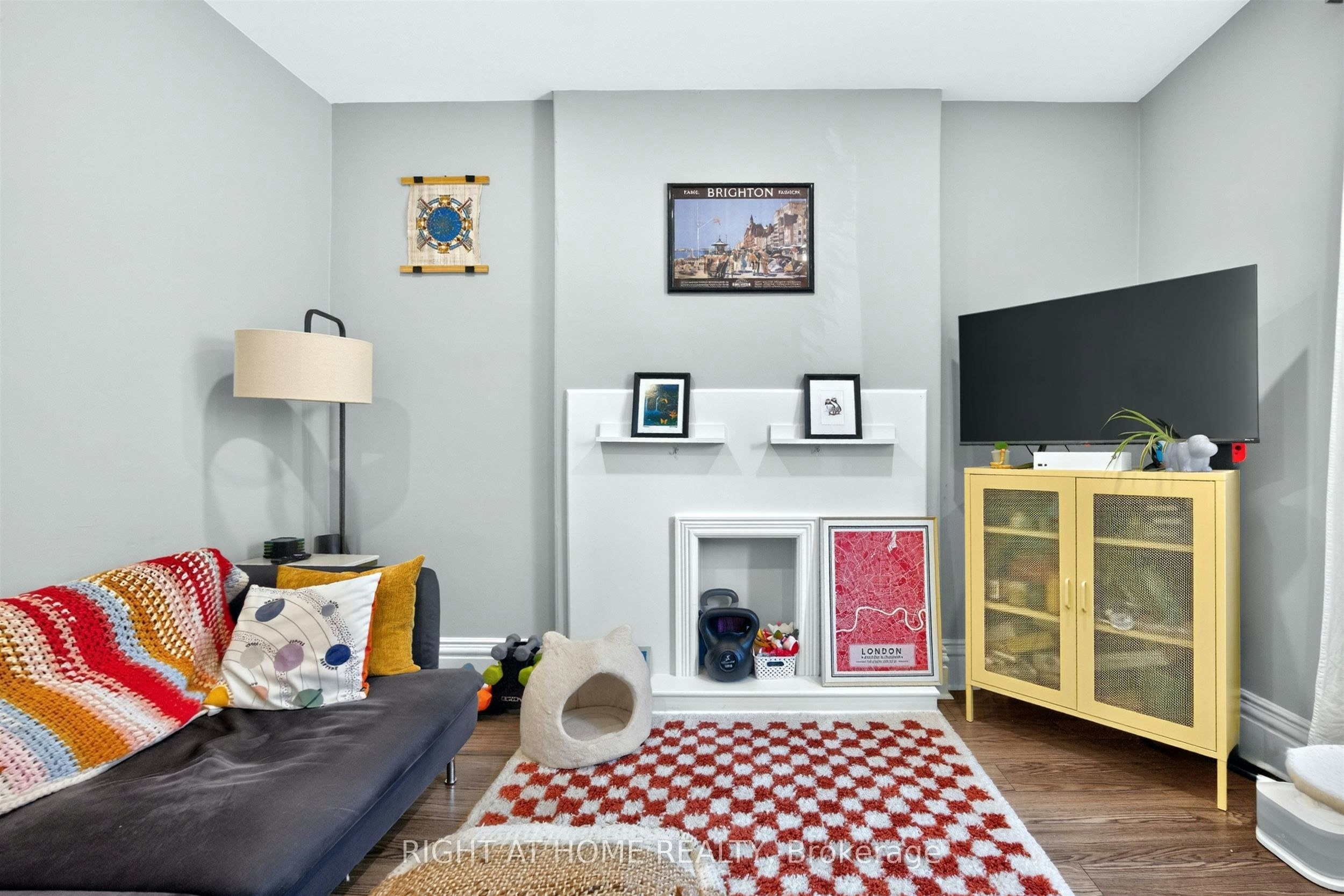 1-24 Locke Street S, Hamilton, ON, L8P 3Z8 - 7