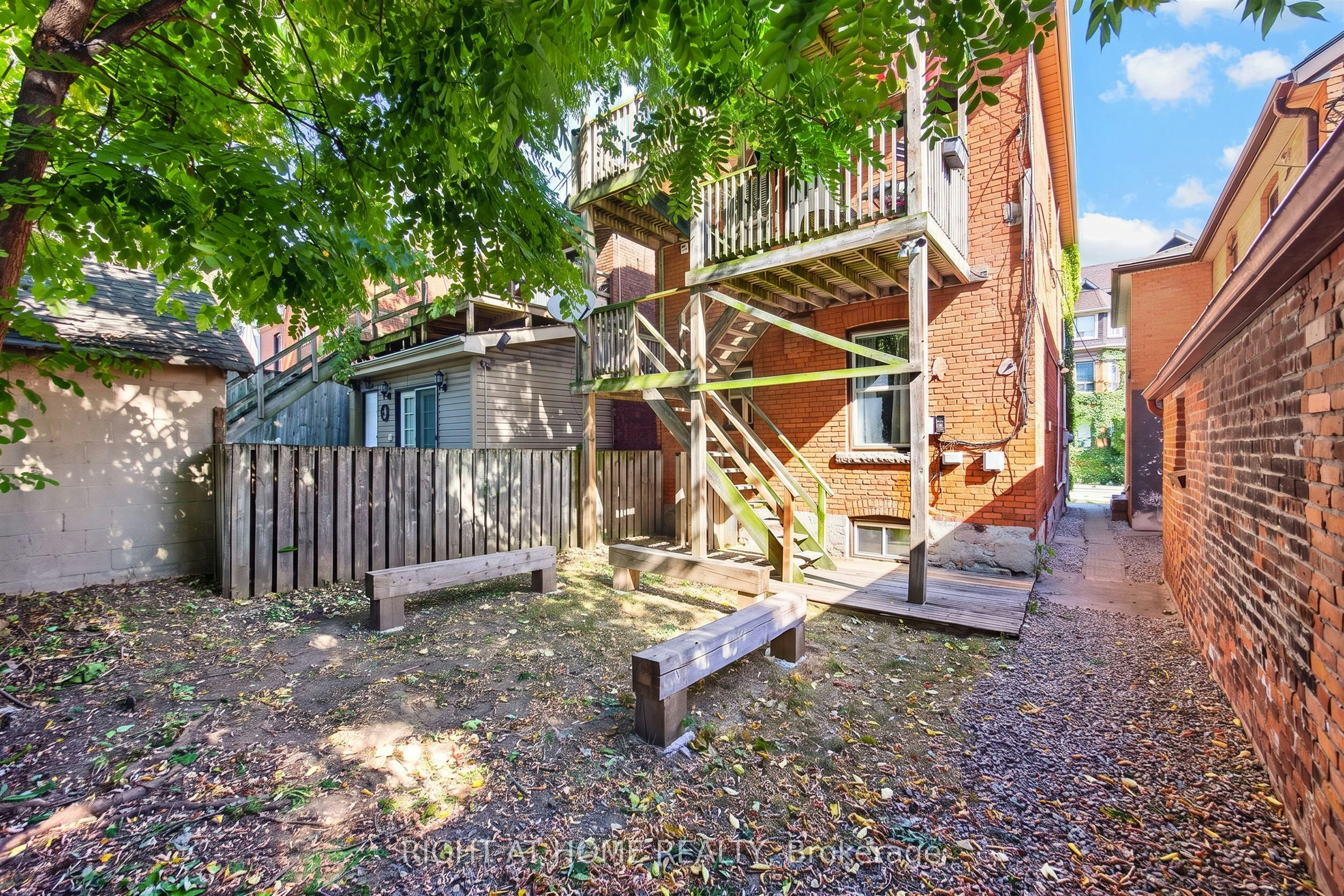 1-24 Locke Street S, Hamilton, ON, L8P 3Z8 - 22