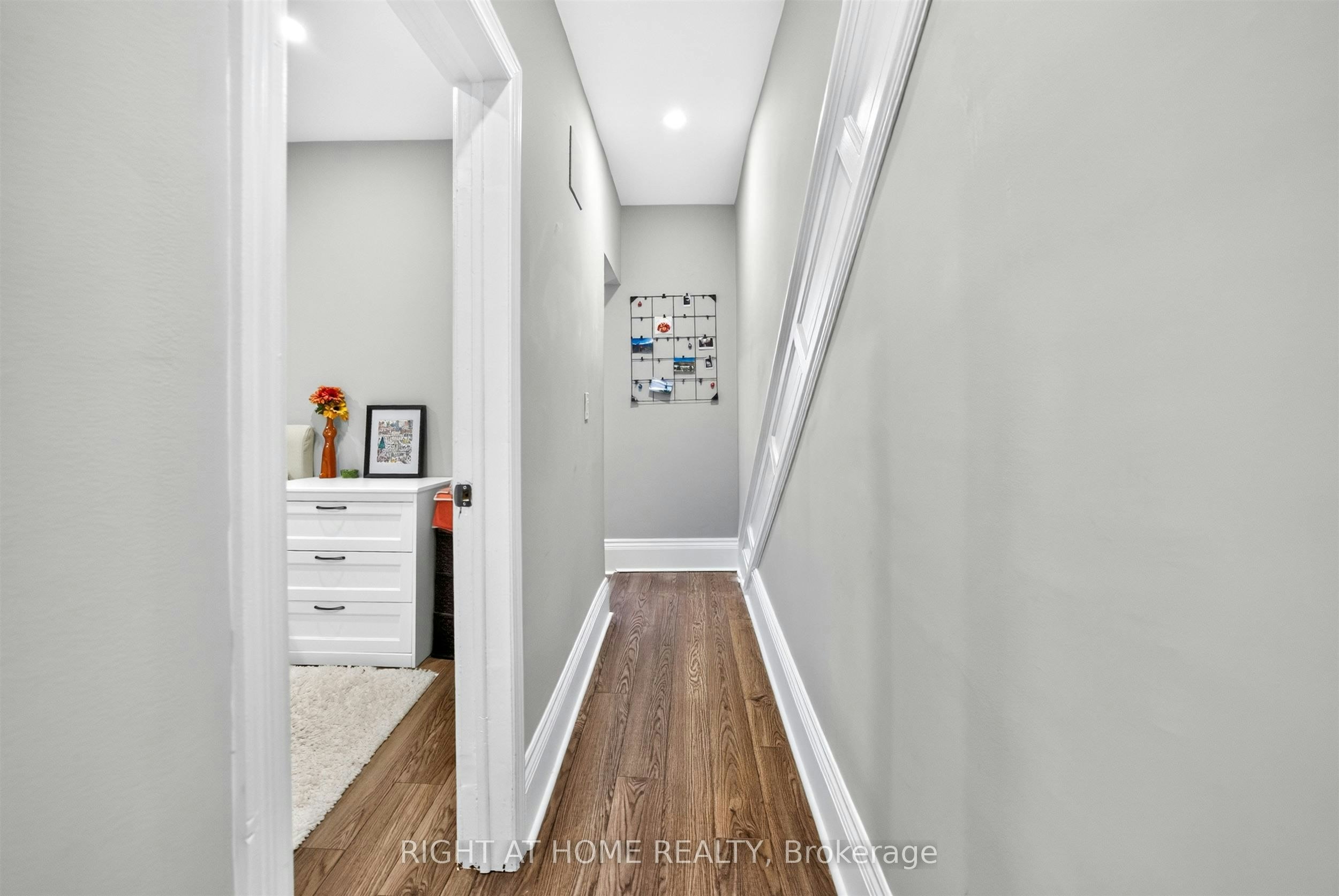1-24 Locke Street S, Hamilton, ON, L8P 3Z8 - 15