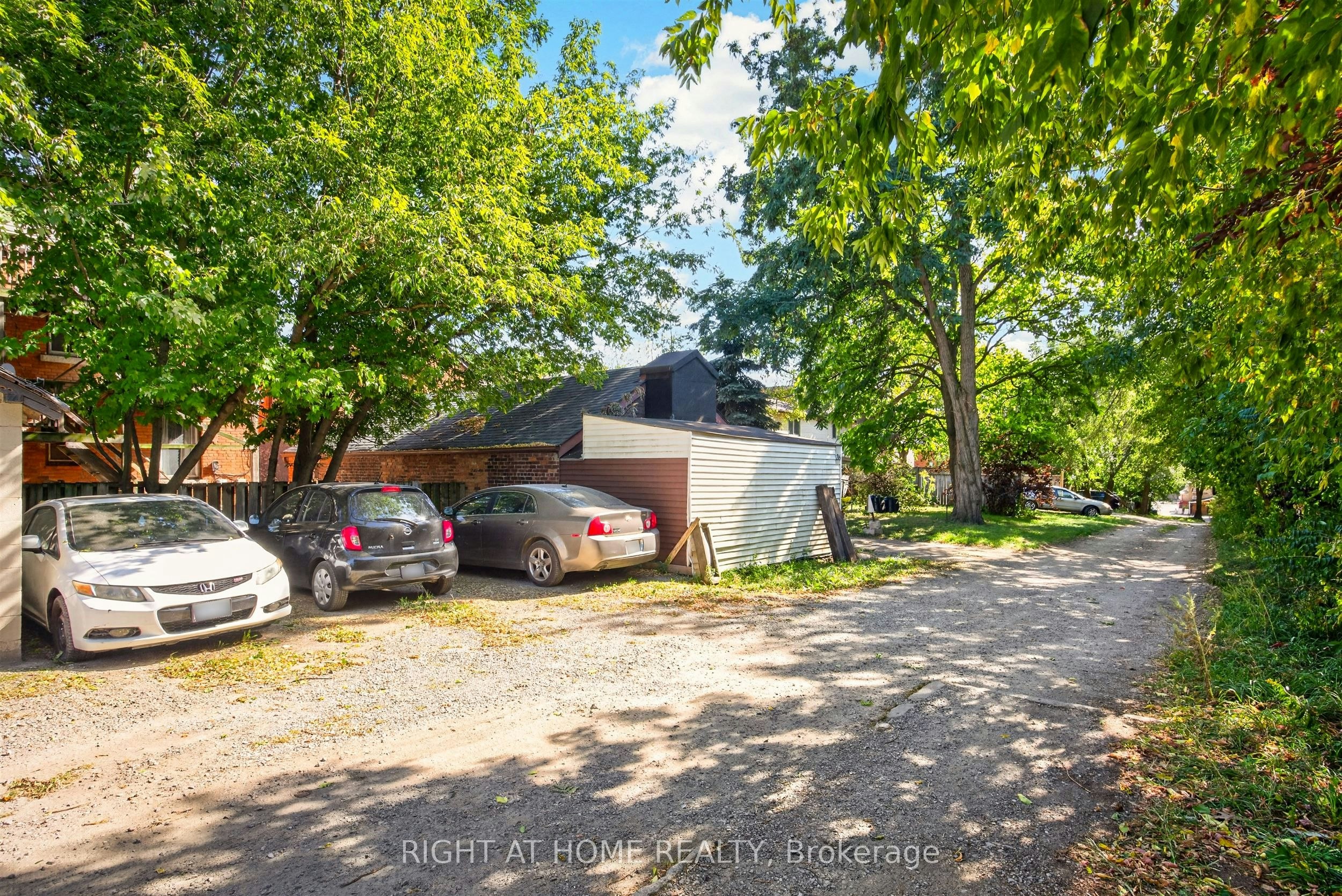 1-24 Locke Street S, Hamilton, ON, L8P 3Z8 - 25