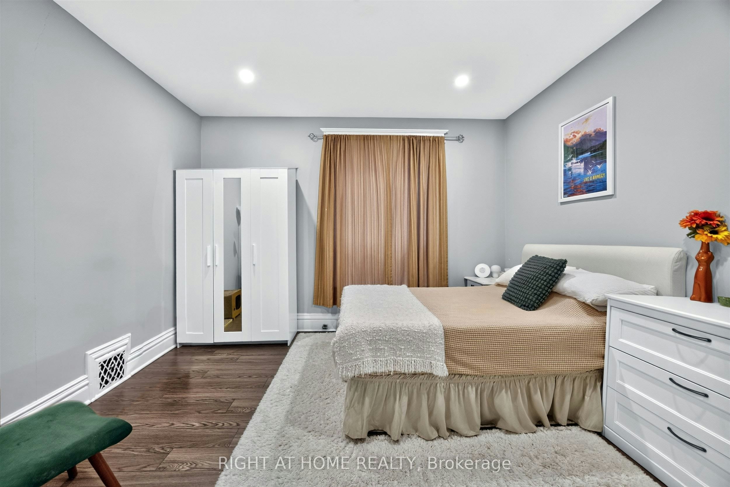 1-24 Locke Street S, Hamilton, ON, L8P 3Z8 - 16
