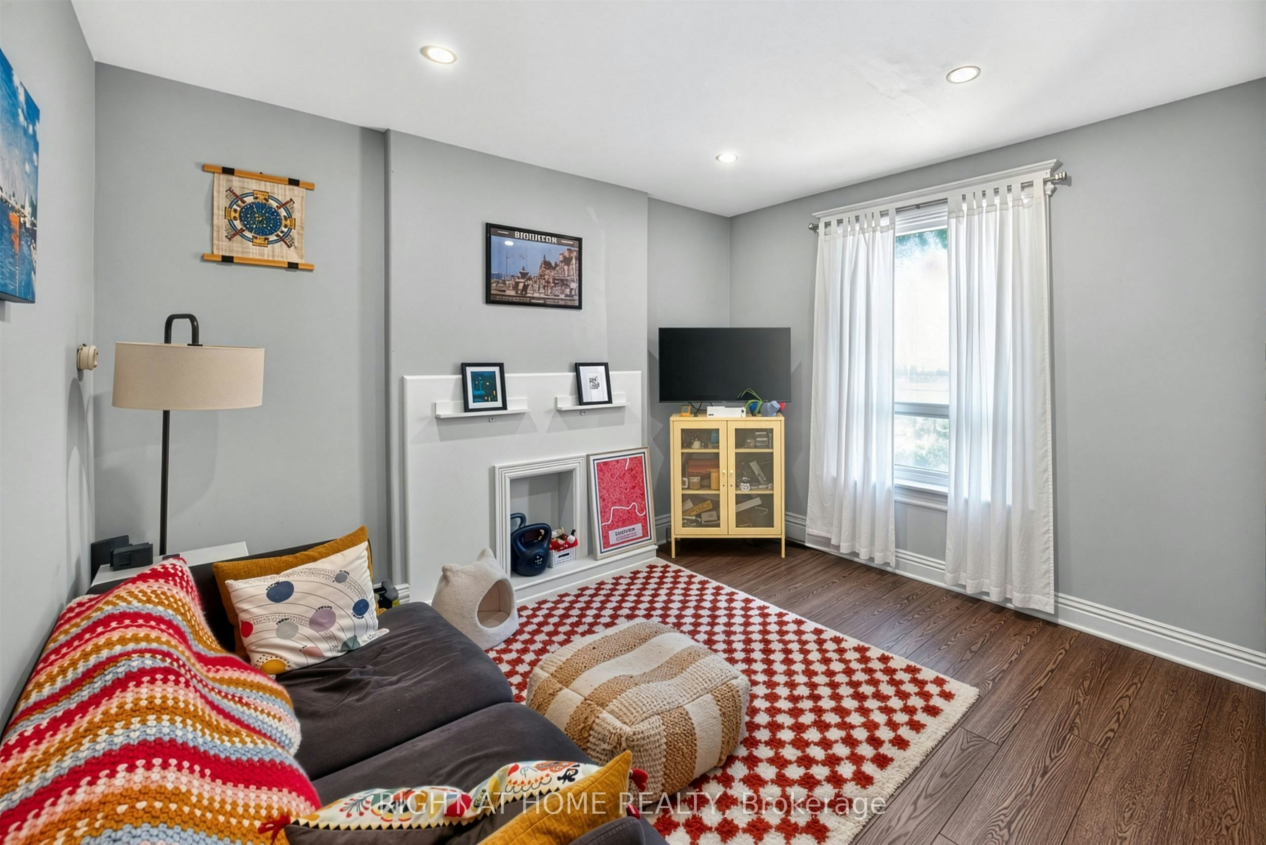 1-24 Locke Street S, Hamilton, ON, L8P 3Z8 - 6