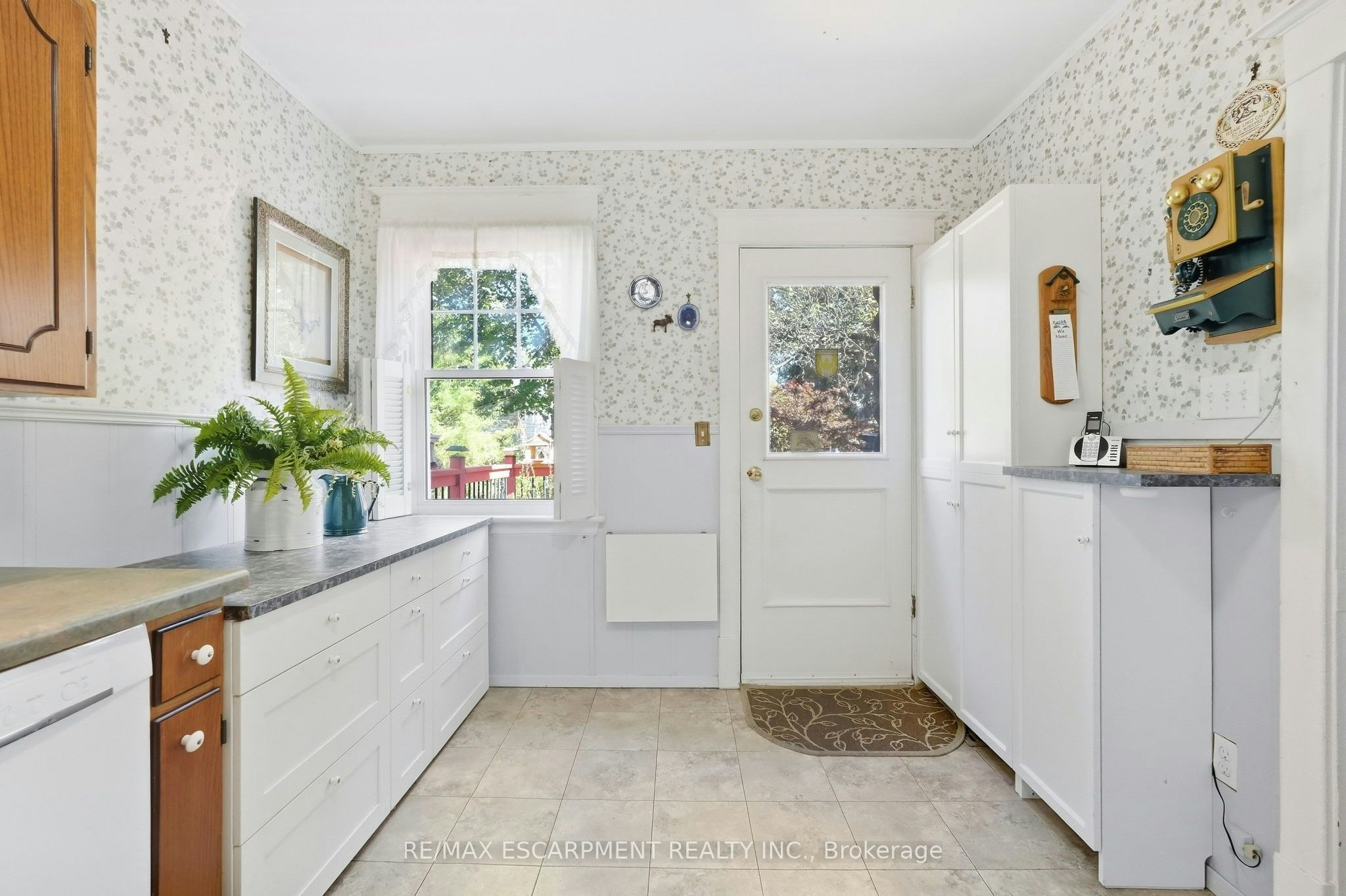 41 East 14th Street W, Hamilton, ON, L9A 4B3 - 21