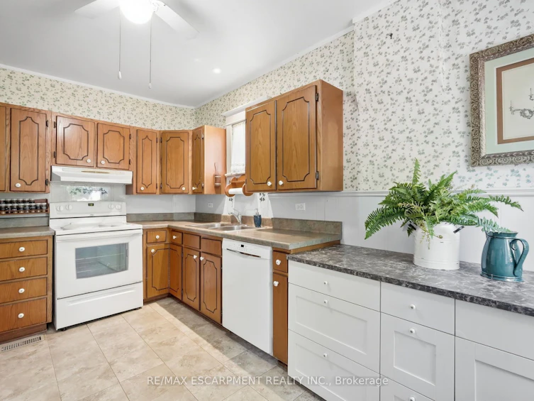 41 East 14th Street W, Hamilton, ON, L9A 4B3 - 18