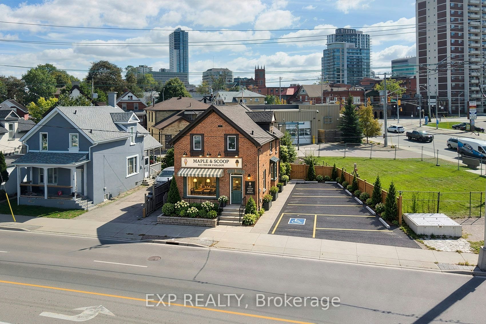 115 Victoria Street N, Kitchener, ON, N2H 5C3