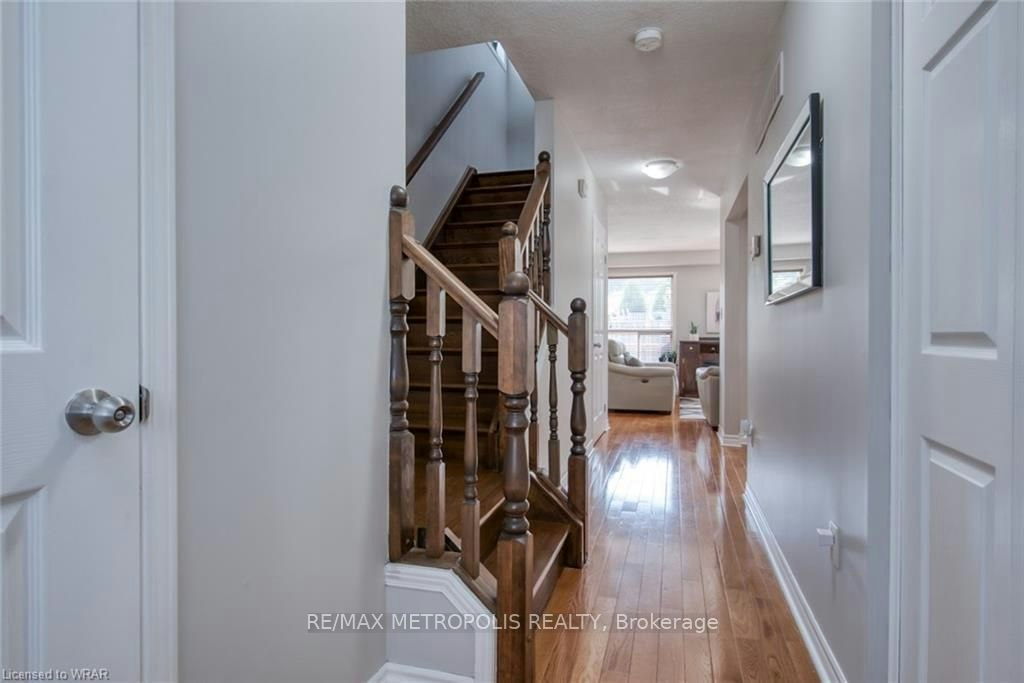 Upper-1369 Old Zeller Drive, Kitchener, ON, N2A 0C6 - 6
