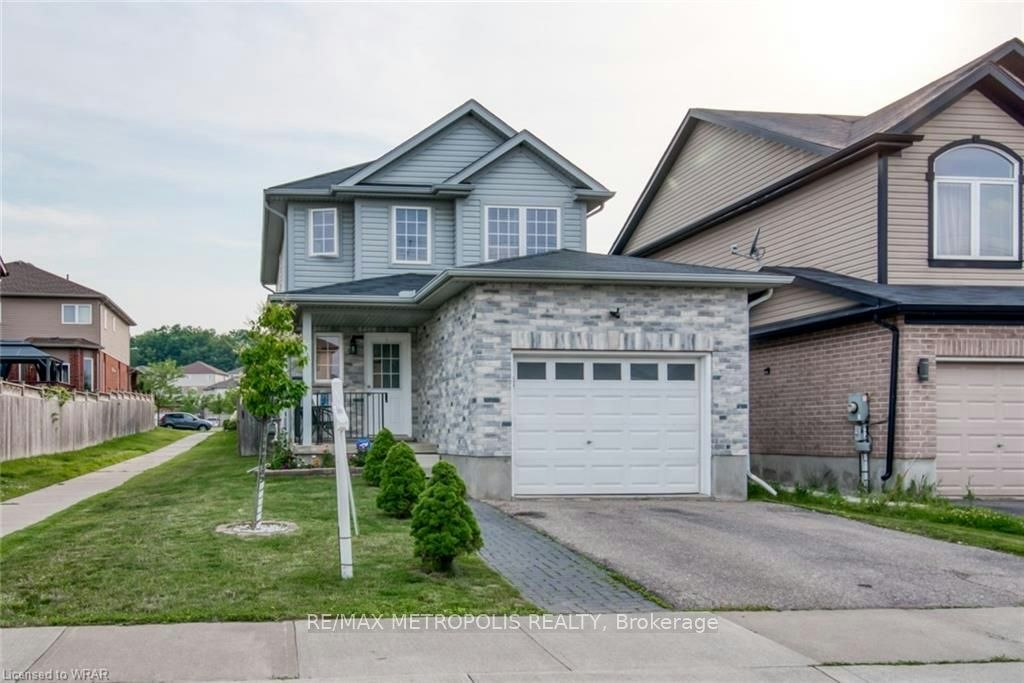 Upper-1369 Old Zeller Drive, Kitchener, ON, N2A 0C6