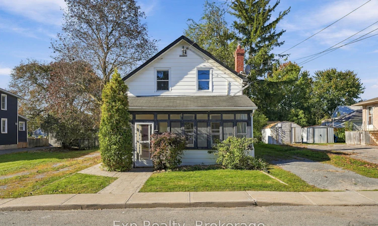 204 Robert Street