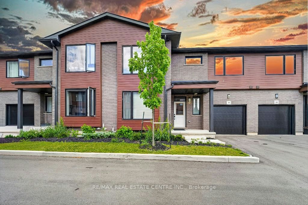 9-264 Blair Road, Cambridge, ON, N1S 4K9