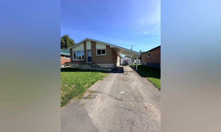 21 Nelles Avenue