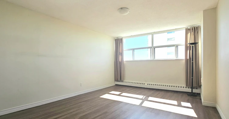702-215 Glenridge Avenue, St. Catharines, ON, L2T 3J7 - 9