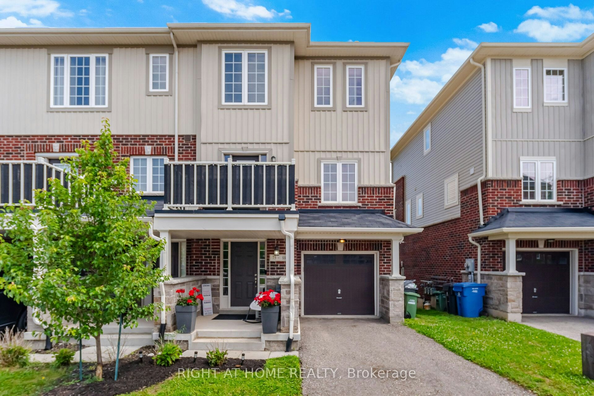 73-88 Decorso Drive, Guelph, ON, N1L 0A1